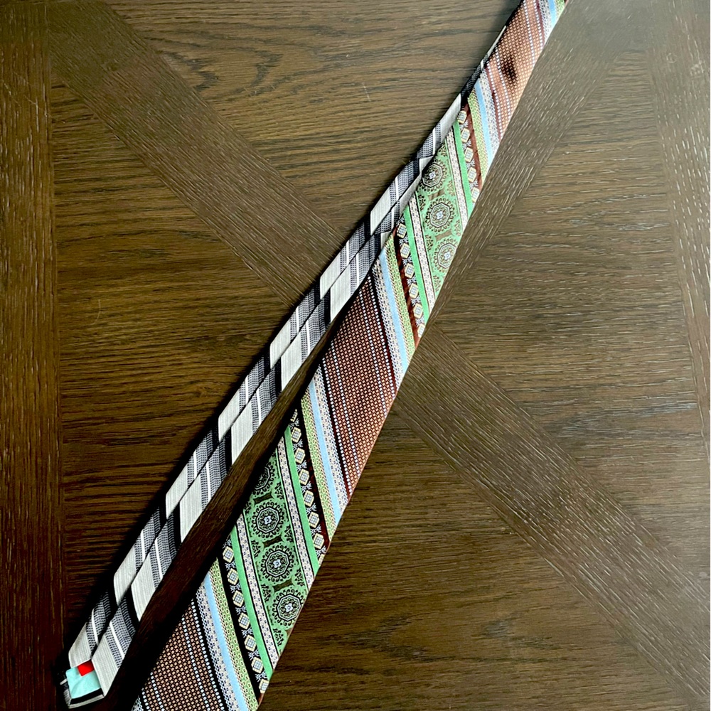 Robert Graham Tie